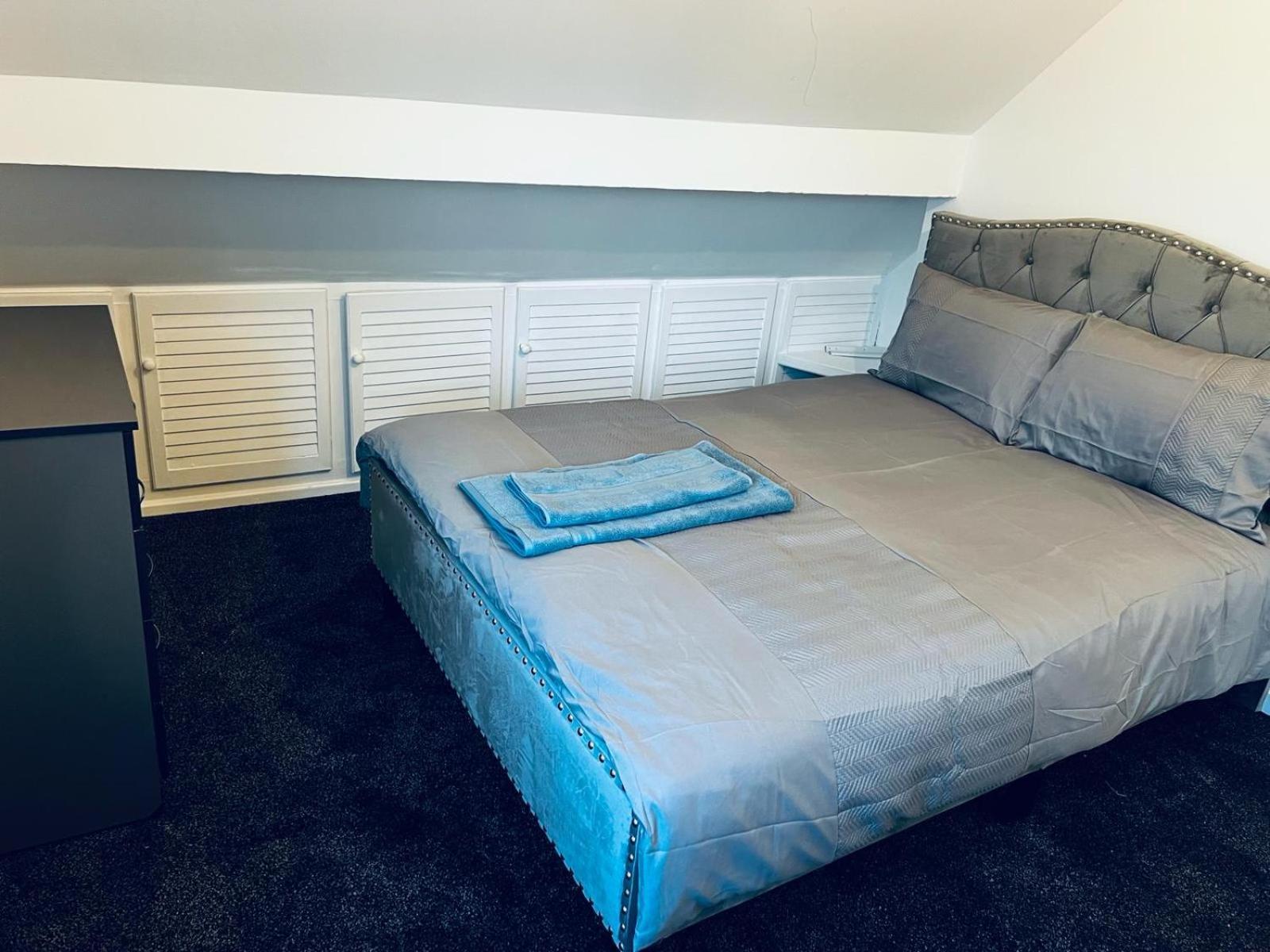 Holiday House Near Football Ground 노팅엄 외부 사진